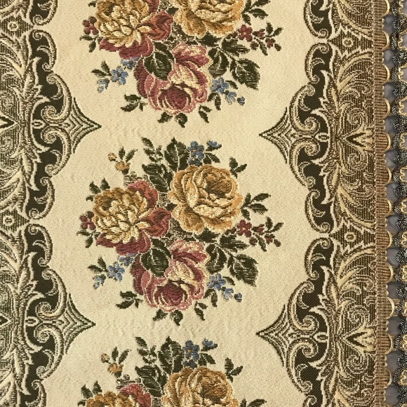 Rectangular Table/Dresser/Chest Runner - Picture 3 of 4